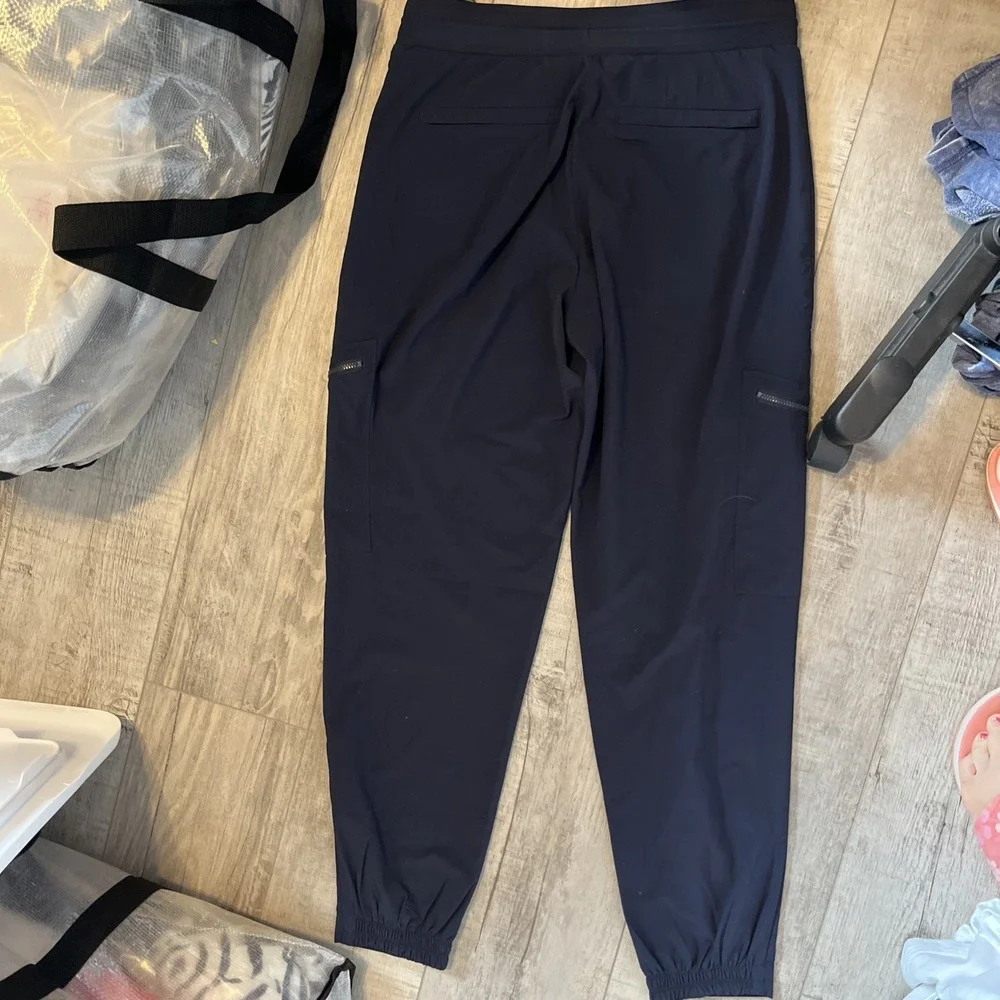 Athleta Venture‎ Navy Blue Jogger Travel Pant Women's Size 4